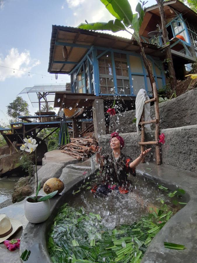 Kai Swargaloka Hotel บันดุง ภายนอก รูปภาพ